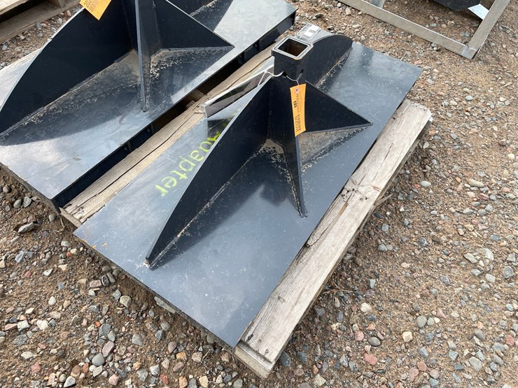 #2028-•-2026-unused-land-honor-skid-steer-utility-hitch-adapter-receiver-image-3