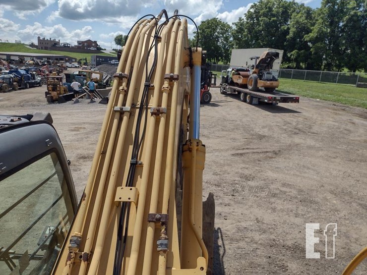 deere-270c-lc-image-38