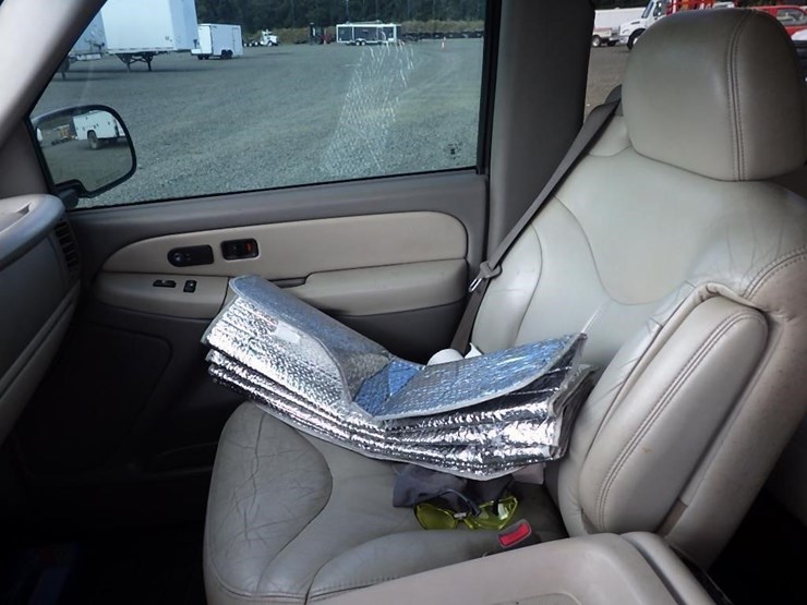 2002-gmc-yukon-xl-image-29