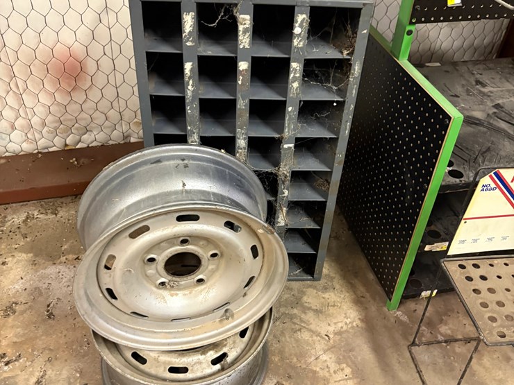 display-peg-board,-bolt-bin,-&-(2)-5-lug-wheels-image-4