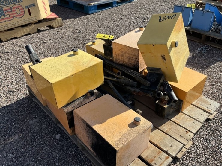 manual-hydraulic-pumps-&-tanks-image-3