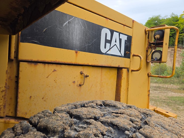 caterpillar-950e-image-38