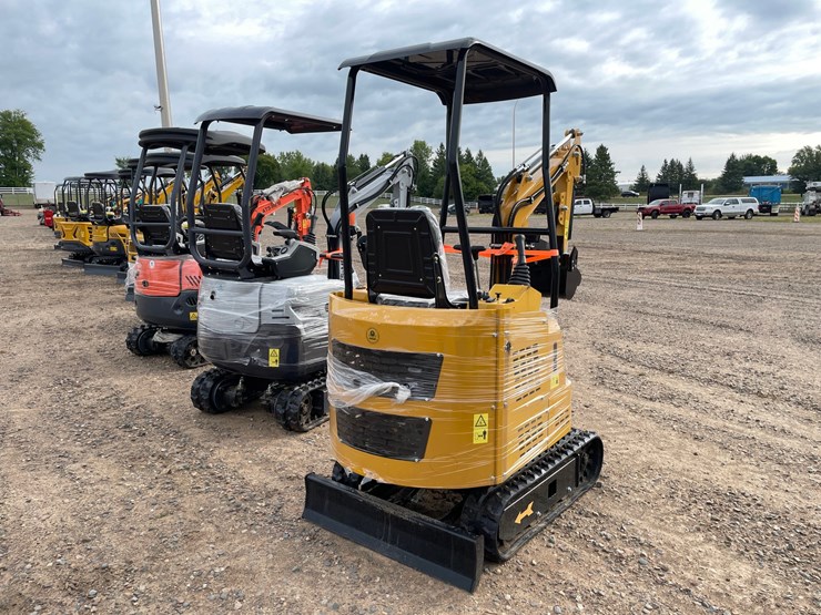 #5536-•-2026-ats-rt15r-mini-excavator-image-4