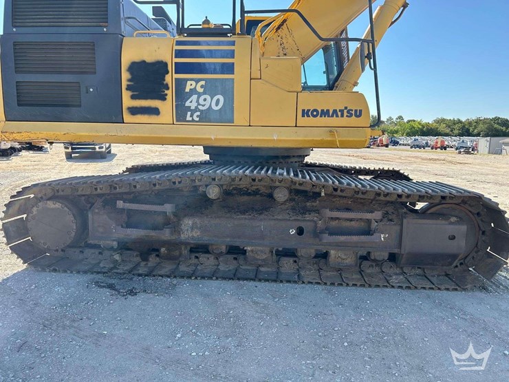 2017-komatsu-pc490lc-11-hydraulic-excavator-image-27