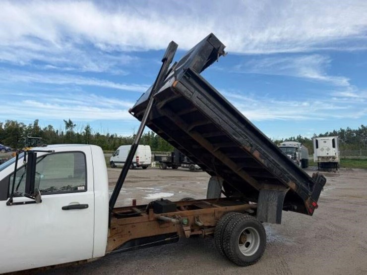 2007-gmc-sierra-3500-image-20
