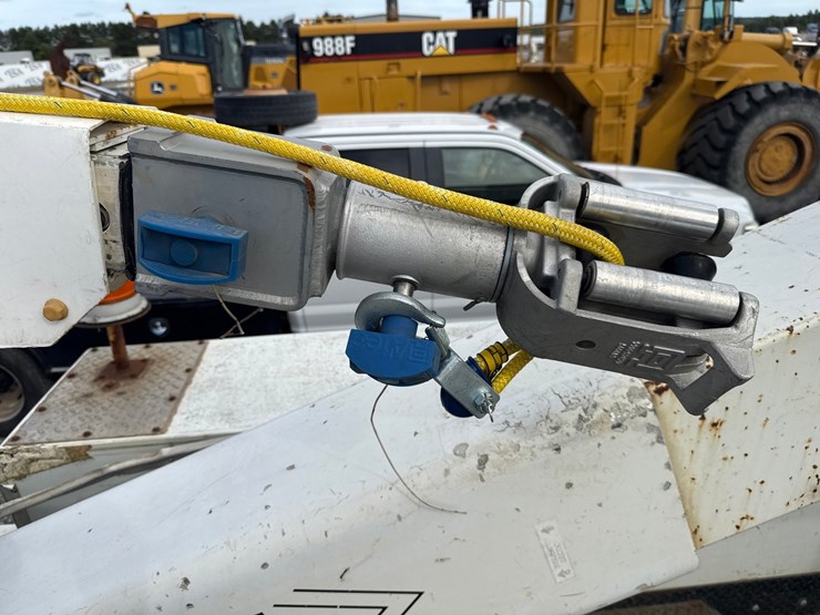 2008-international-durastar-4300-image-41
