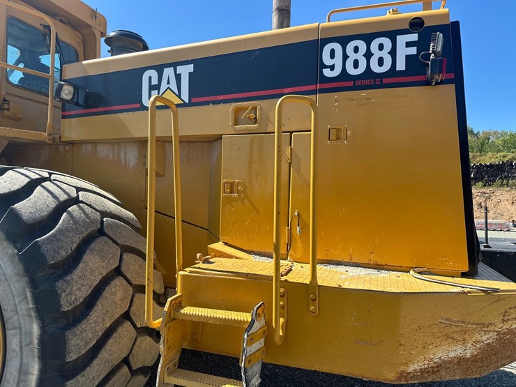 caterpillar-988f-image-36