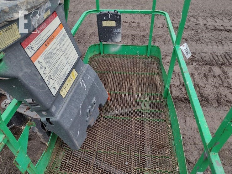 2019-jlg-460sj-image-10