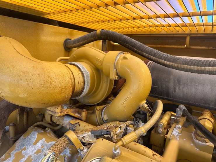 caterpillar-988f-image-55