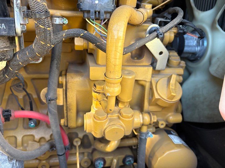 2020-caterpillar-306cr-image-51