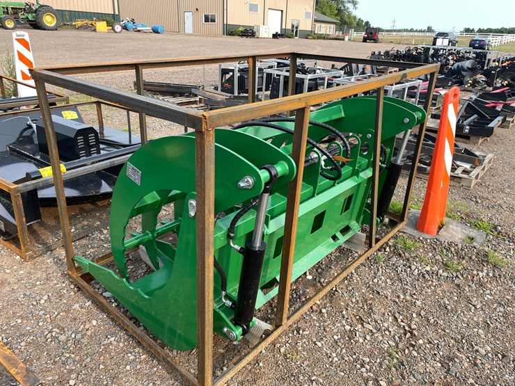 #2043-•-2026-agt-skid-steer-bucket-image-2