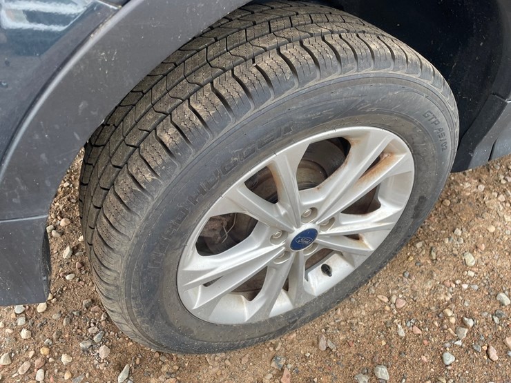2019-ford-escape-image-7