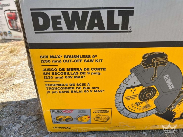 dewalt-flexvolt-60v-max-brushless-cordless-9-in.-cut-off-saw-kit-image-3