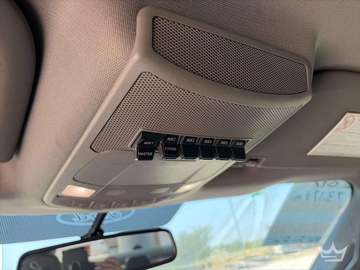 2017-ford-f550-image-28