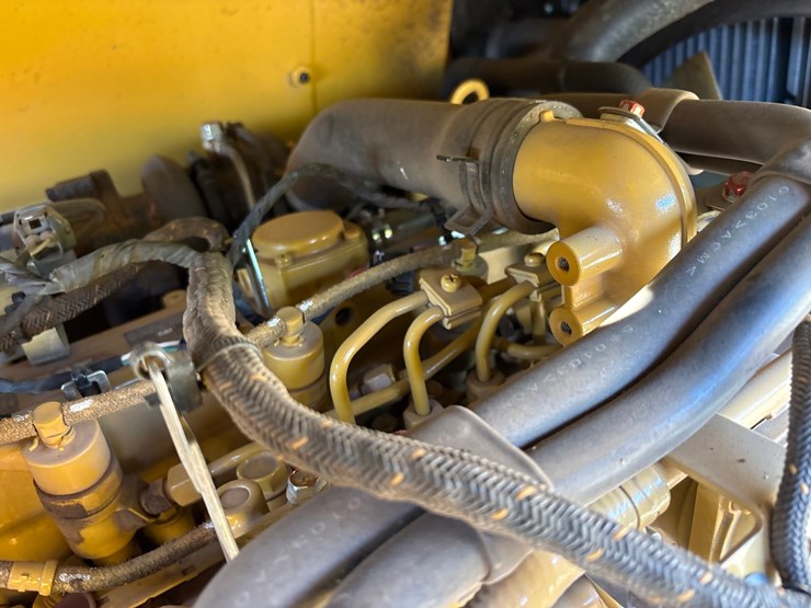 2020-caterpillar-306cr-image-54