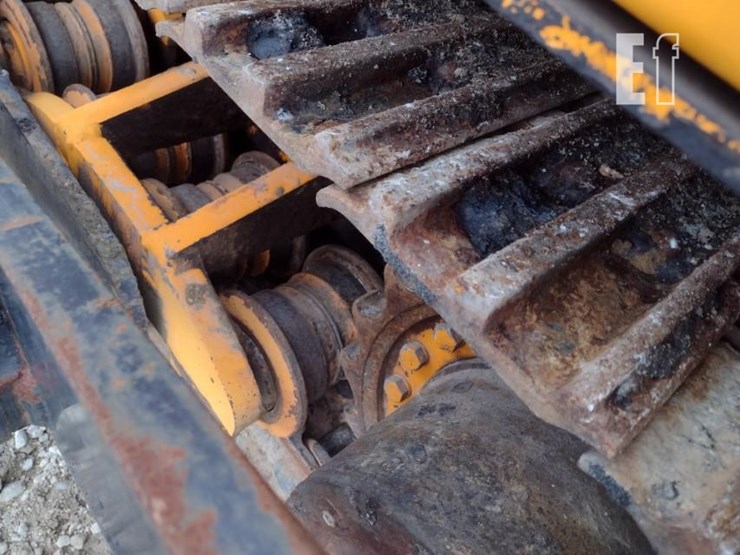 04-leeboy-l8816-track-asphalt-paver-8618-image-18