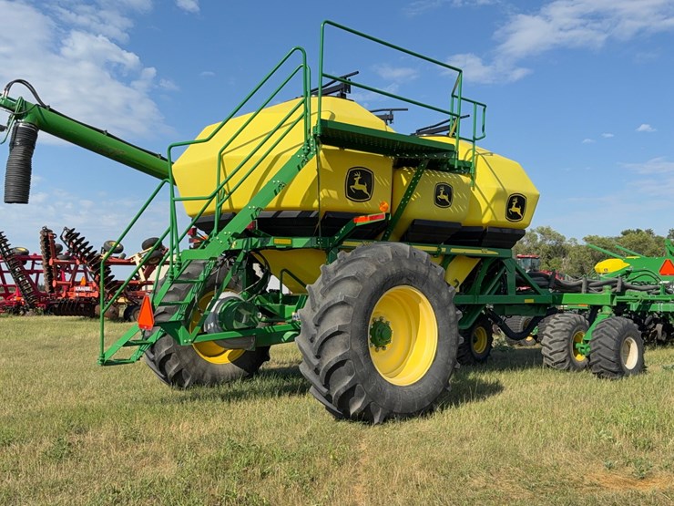 john-deere-1890-image-14