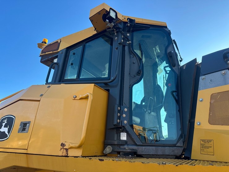 deere-1050k-image-23
