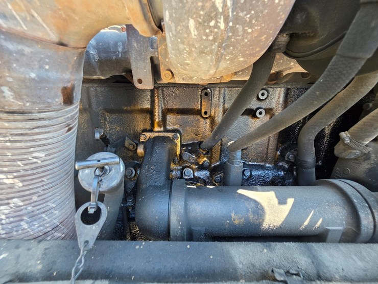 1992-peterbilt-379-image-40