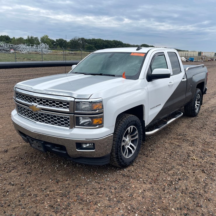 2015 CHEVROLET 1500