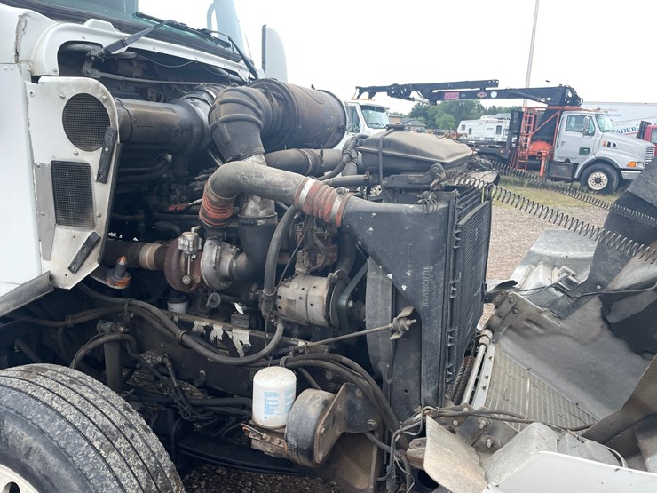 2007-kenworth-t800-image-27