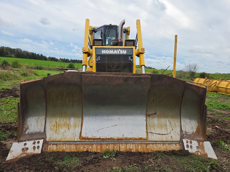 2006-komatsu-d65ex-image-8