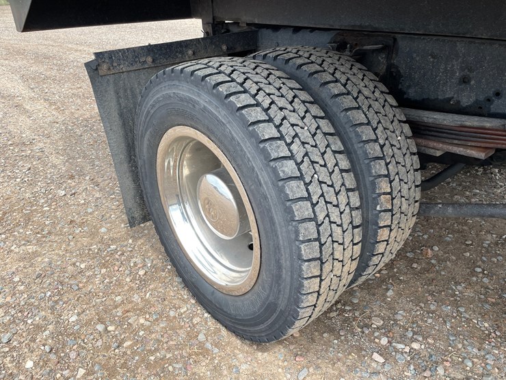 #1459-•-2005-chevrolet-5500-chipper-truck-(has-mn-title)-image-19
