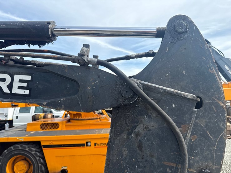 deere-35g-image-12