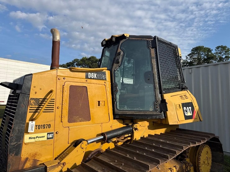 caterpillar-d6k-image-13