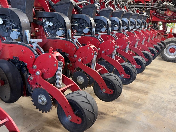 2022-case-ih-2160-image-17