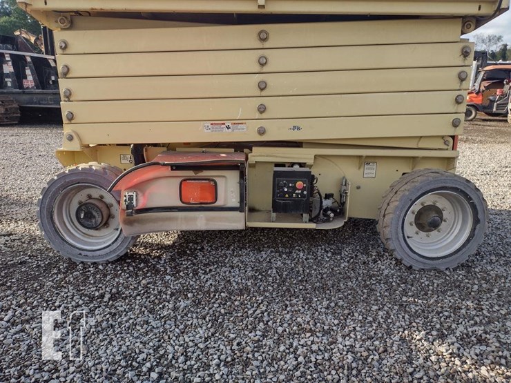 jlg-4069le-image-16