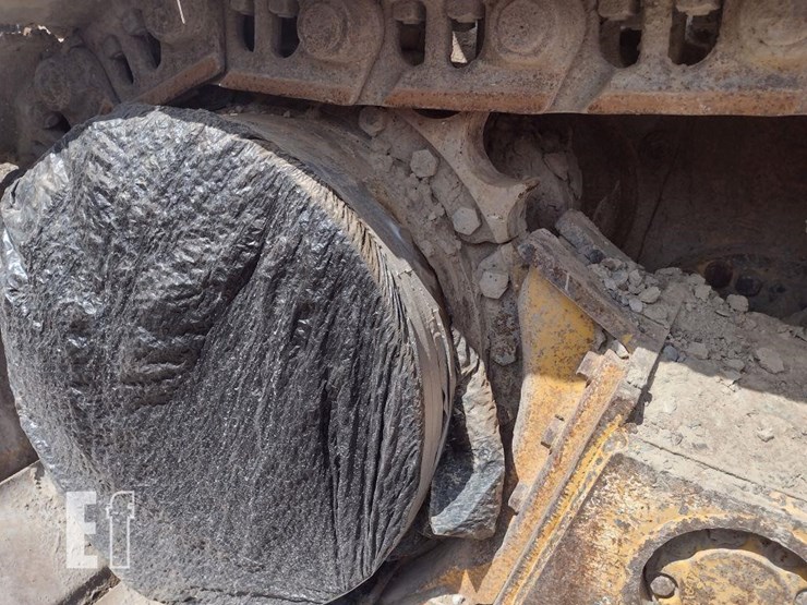 2007-deere-850j-image-22