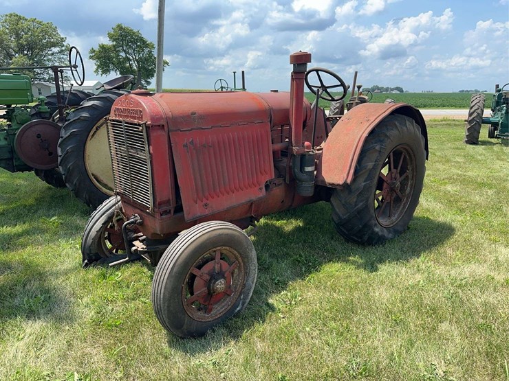 mccormick-deering-10-20-image-1