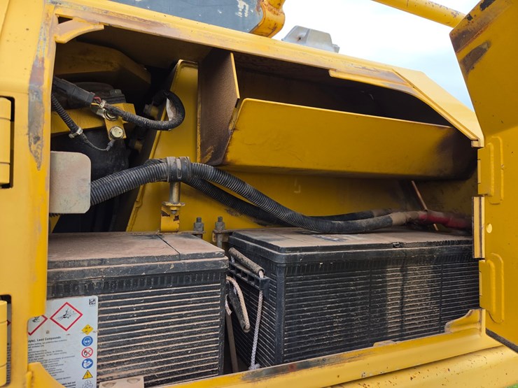 2006-komatsu-d65ex-image-34