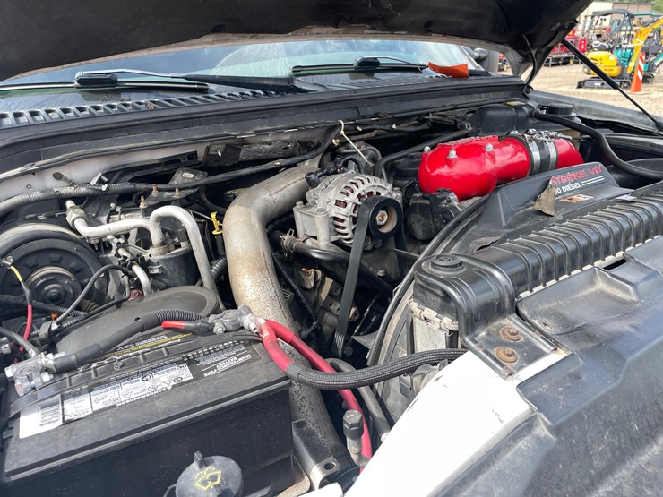 2004-ford-f350-image-9