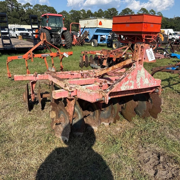 162 - 6' HEAVY DUTY HARROW