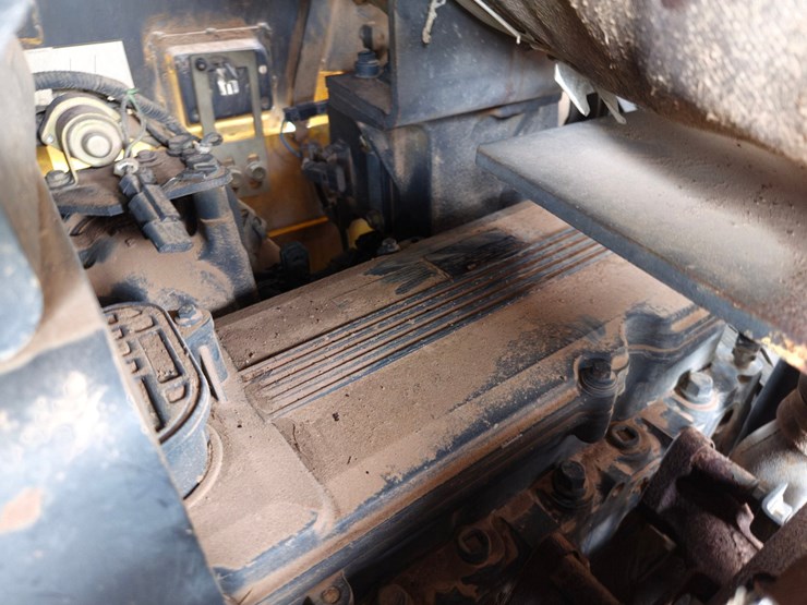 2006-komatsu-d65ex-image-22