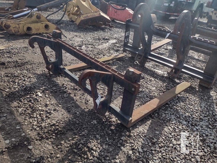 cat-euro-coupler-forks-image-2