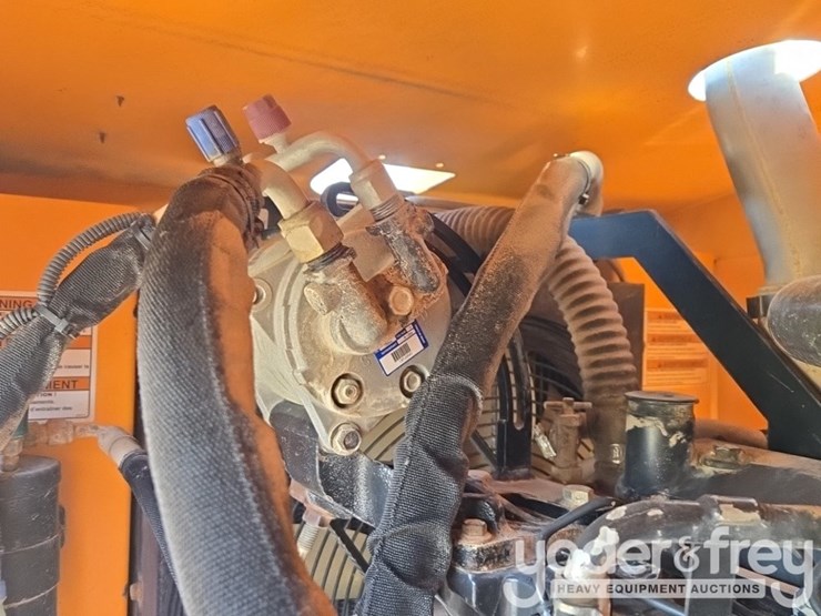 2015-rosco-rb48-image-36