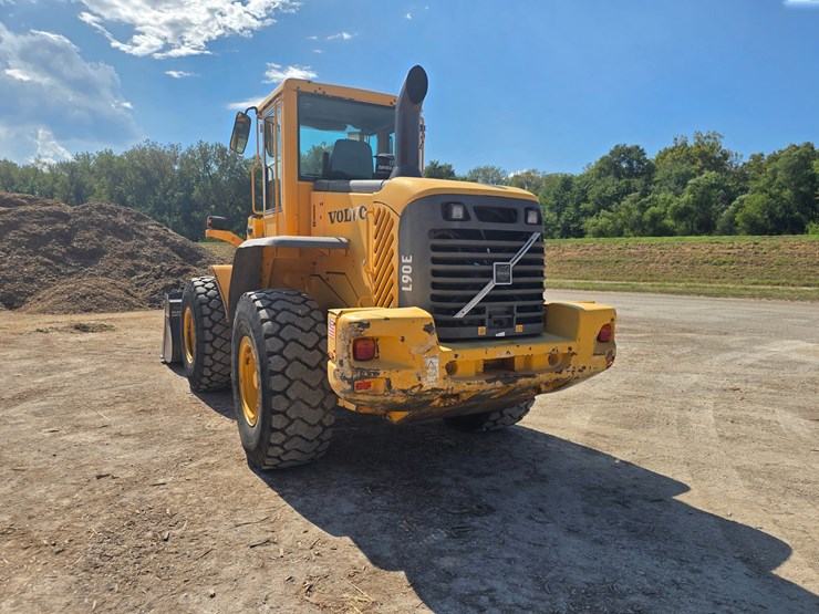 2005-volvo-l90e-image-9
