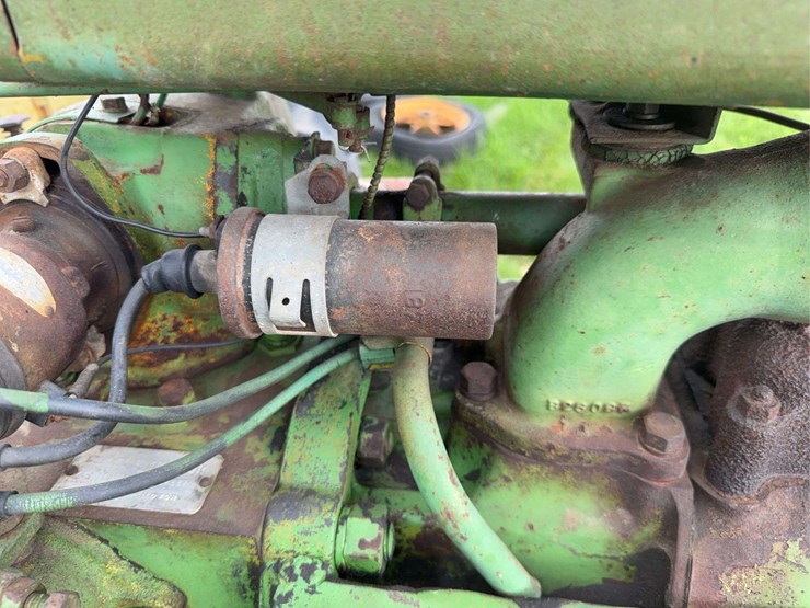 john-deere-b-image-29