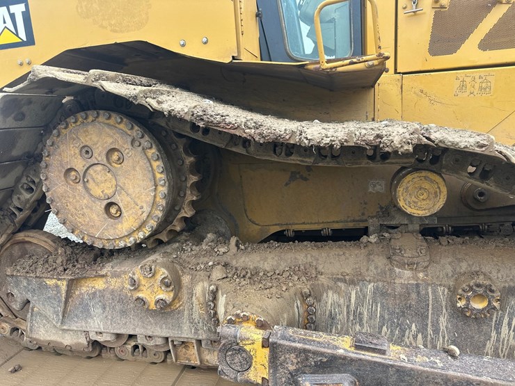 caterpillar-d6t-lgp-image-69