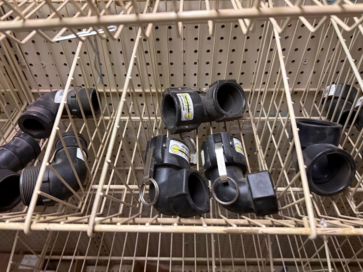 2-wire-bins-of-1”-thru-2”-pvc,-alum,-brass-camlock-fittings-&-valves-image-6