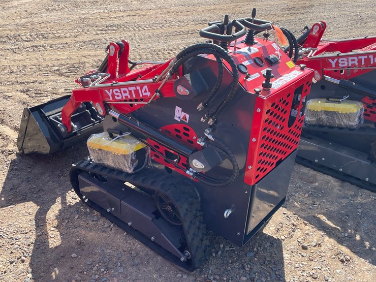 #5502-•-2026-agt-skid-steer-loader-image-4