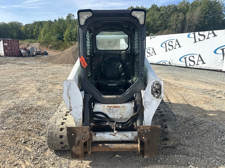 2019-bobcat-t595-image-8
