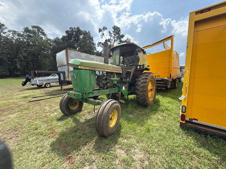 john-deere-4450-image-2