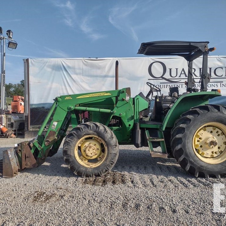 JOHN DEERE 6210