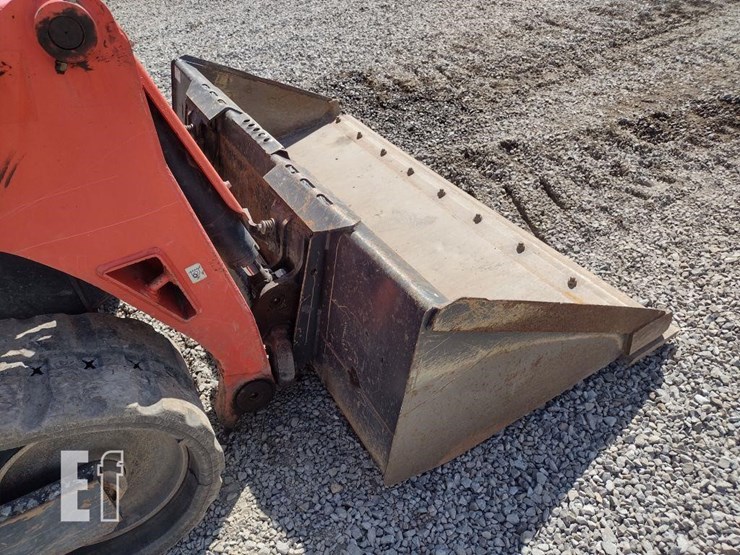2023-kubota-svl75-2-image-21