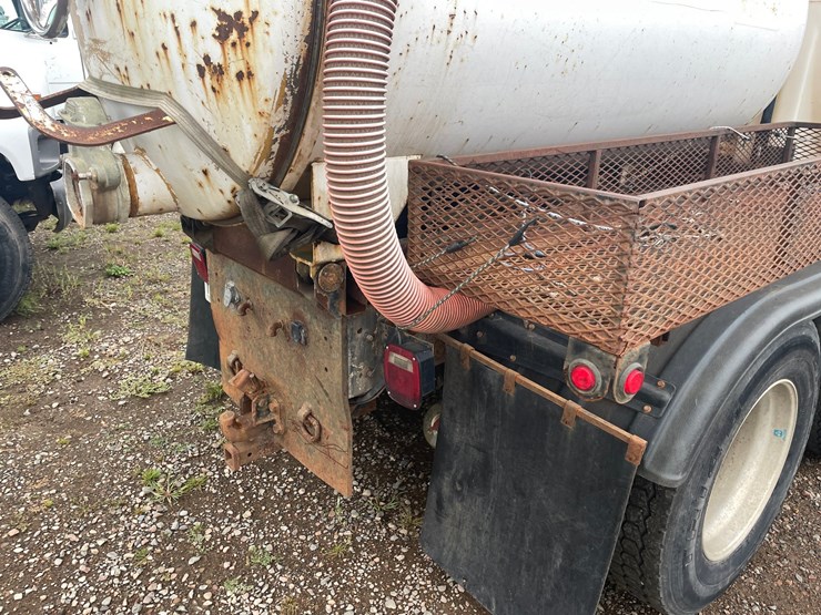 2007-kenworth-t800-image-14