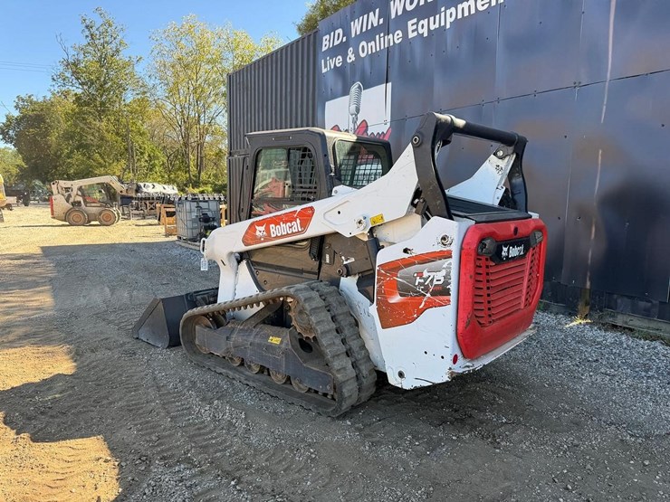 2022-bobcat-t76-image-2